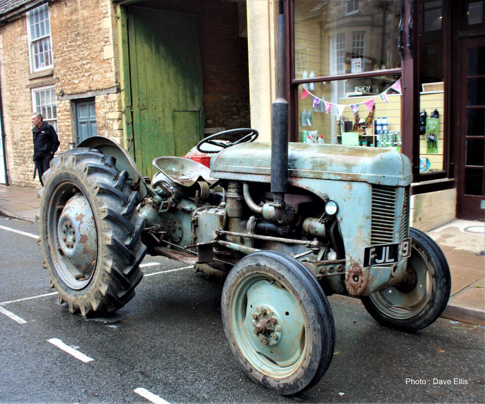 Vintage-Tractor6