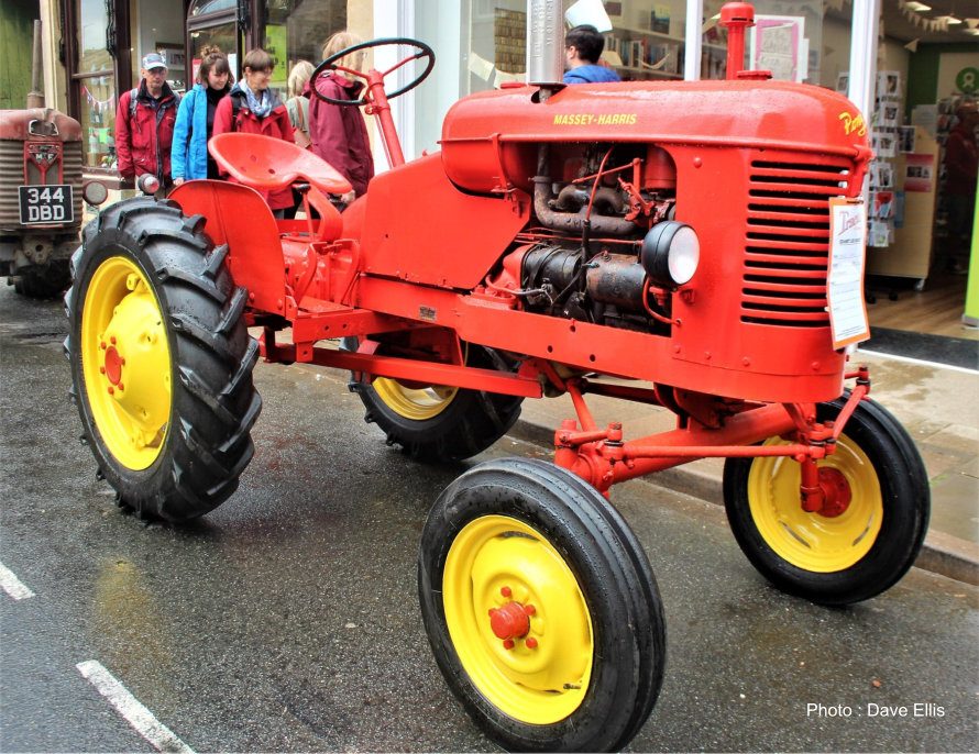 Vintage-Tractor8